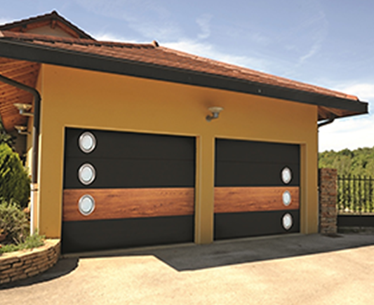 Porte de garage sectionnelle plafond Appiano Fabricant Poseur Le Mans