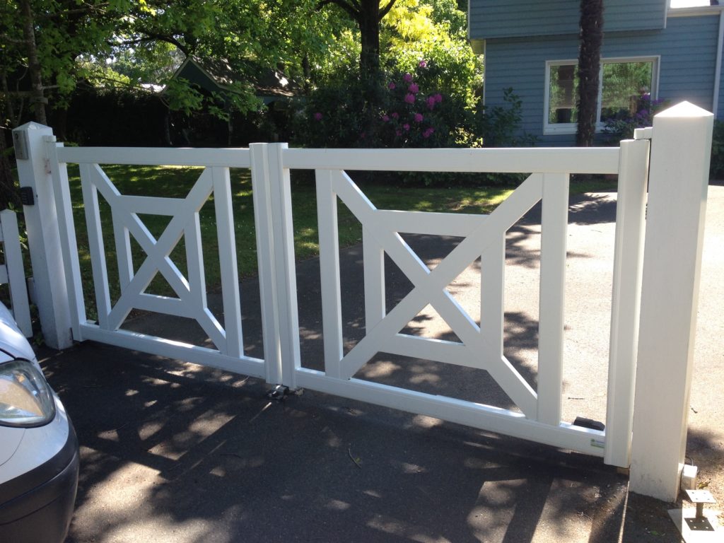 Portail aluminium contemporain Appiano