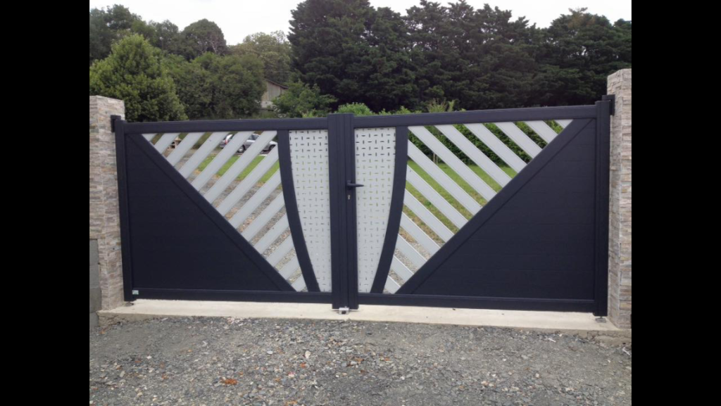 Portail aluminium contemporain Appiano