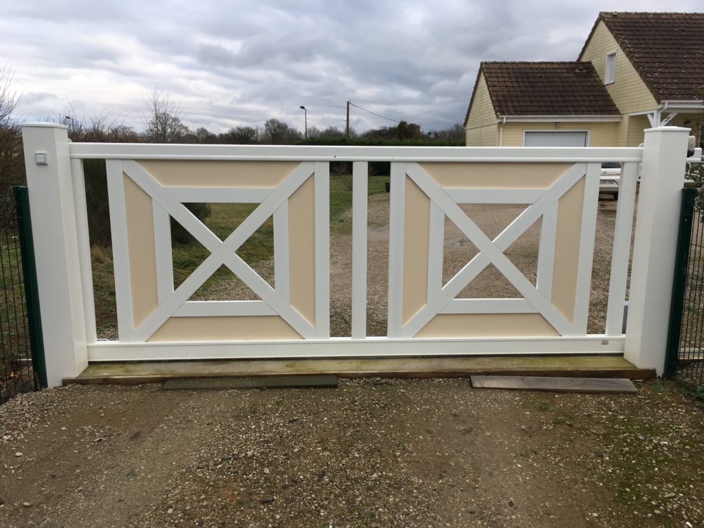 Portail aluminium traditionnel Appiano